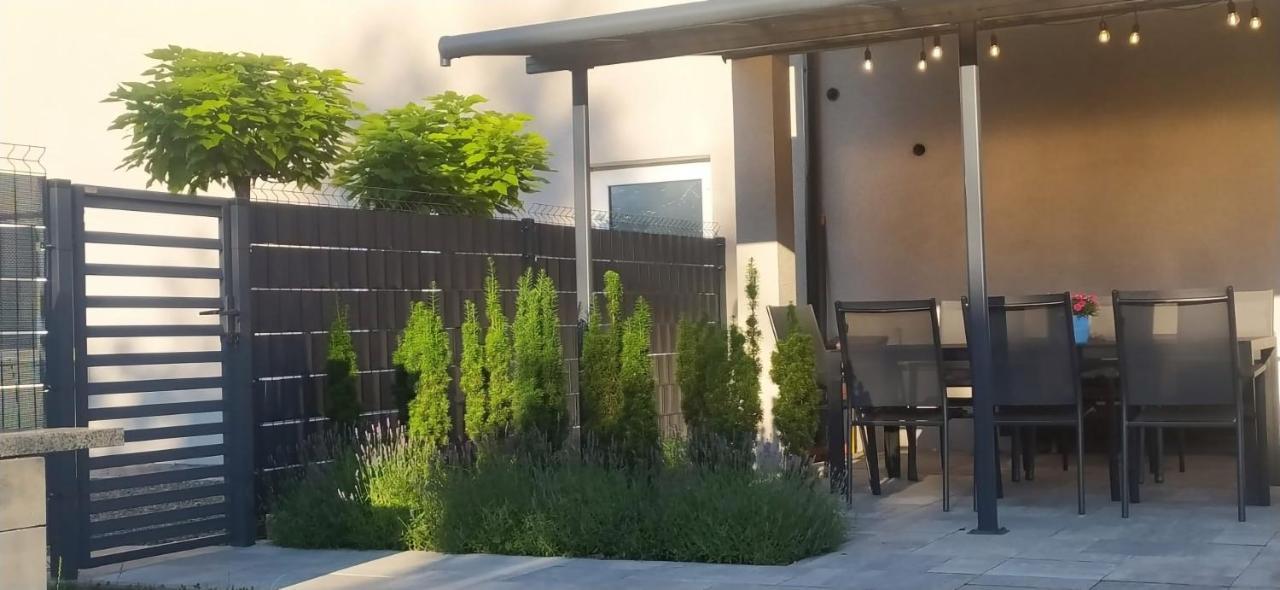 Apartament U Podnóża Zamku Szczytna Zewnętrze zdjęcie